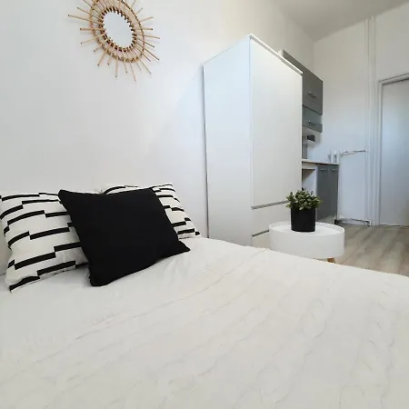 Mieszkania W Centrum Gdyni 아파트