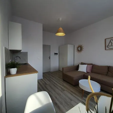 Mieszkania W Centrum Gdyni Apartmán